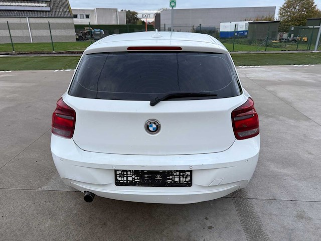 Bmw - 2013 - 114 - personenwagen - personenauto - afbeelding 4 van  20