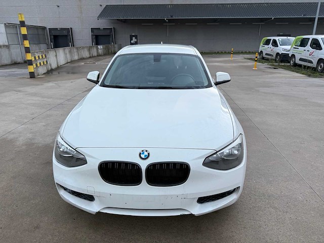 Bmw - 2013 - 114 - personenwagen - personenauto - afbeelding 16 van  20