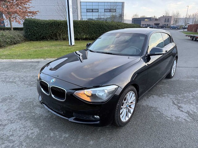 Bmw - 2013 - 116 d - personenauto - afbeelding 23 van  31