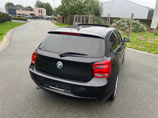 Bmw - 2013 - 118 d - personenauto - afbeelding 2 van  22
