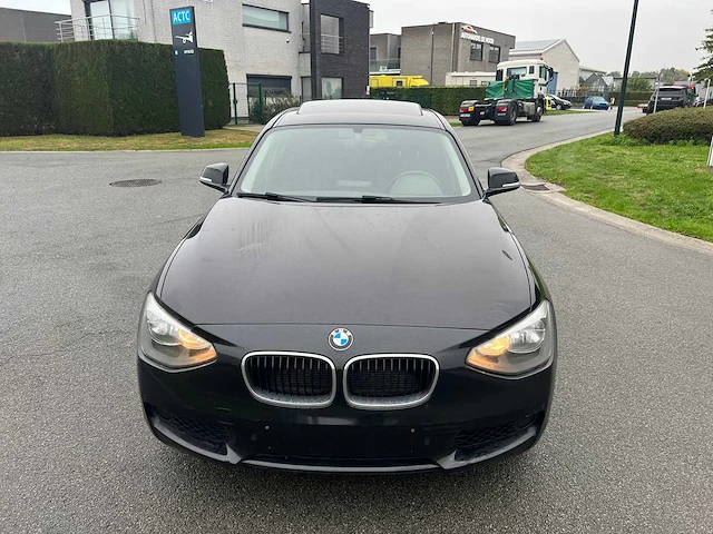 Bmw - 2013 - 118 d - personenauto - afbeelding 22 van  22
