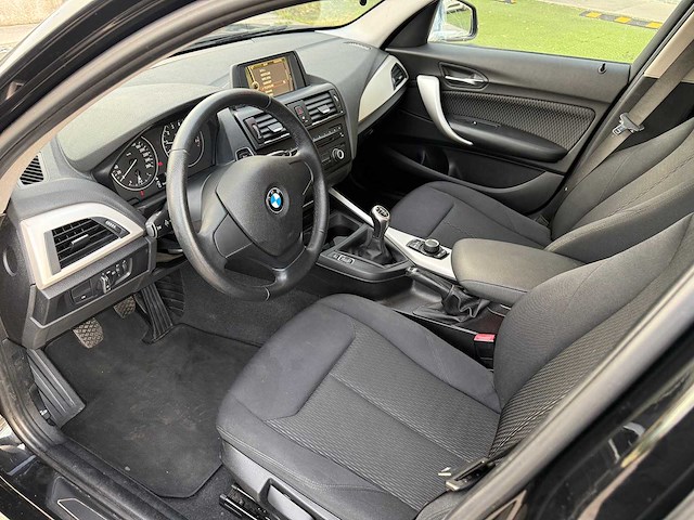 Bmw - 2014 - 114 - personenauto - afbeelding 16 van  32