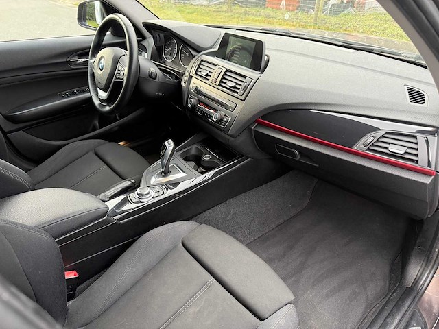 Bmw - 2014 - 116 d - personenauto - afbeelding 18 van  38