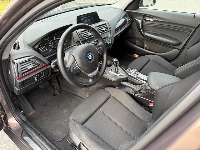 Bmw - 2014 - 116 d - personenauto - afbeelding 33 van  38