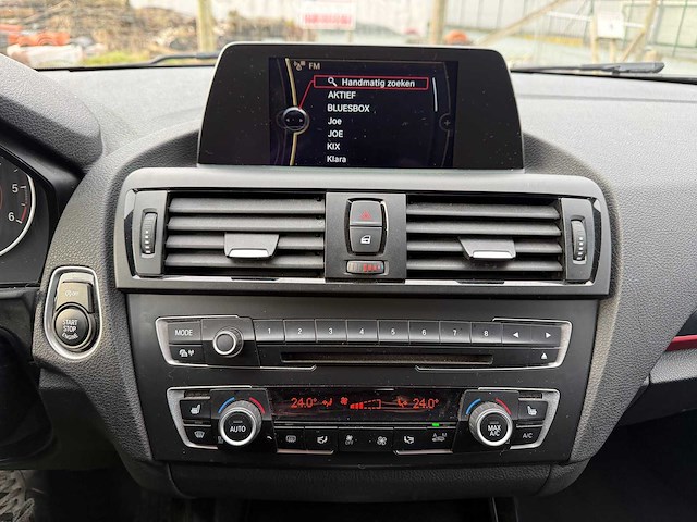Bmw - 2014 - 116 d - personenauto - afbeelding 21 van  38