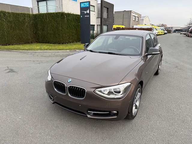 Bmw - 2014 - 116 d - personenauto - afbeelding 38 van  38