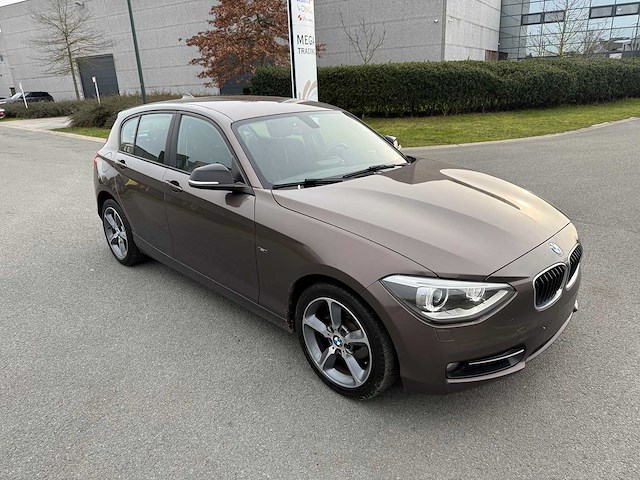 Bmw - 2014 - 116 d - personenauto - afbeelding 30 van  38