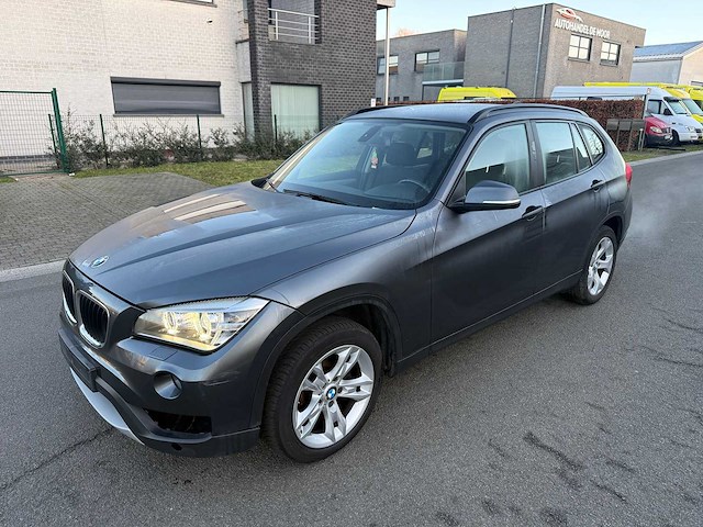 Bmw - 2014 - x1 - personenauto - afbeelding 1 van  24