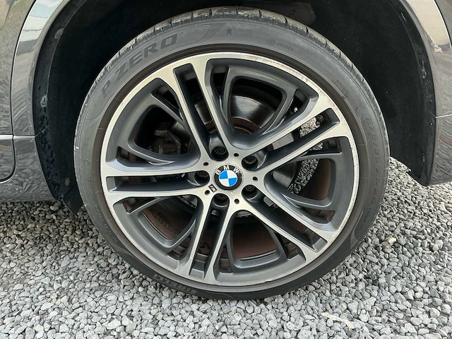 Bmw - 2015 - x4 - xdrive20d - personenauto - afbeelding 13 van  24
