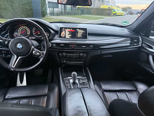 Bmw - 2015 - x5m - personenauto - afbeelding 24 van  37