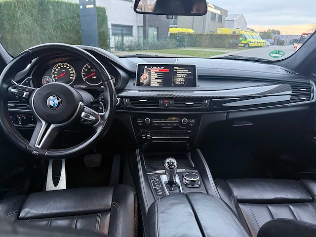 Bmw - 2015 - x5m - personenauto - afbeelding 25 van  37