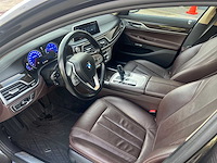 Bmw - 2016 - 730 d - personenauto - afbeelding 11 van  41