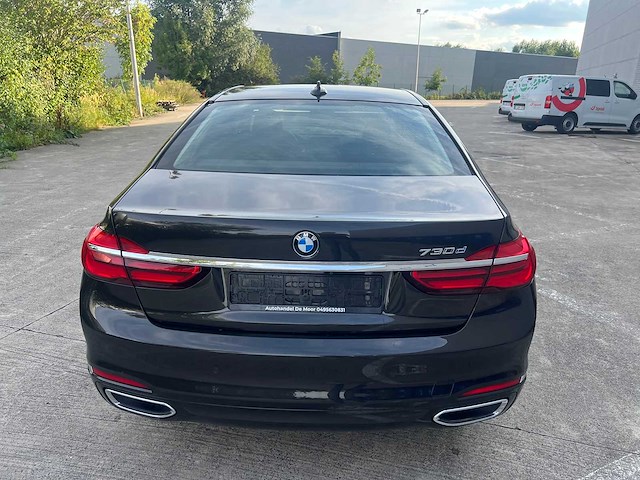 Bmw - 2016 - 730 d - personenauto - afbeelding 3 van  41