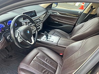 Bmw - 2016 - 730 d - personenauto - afbeelding 11 van  41