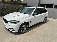 Bmw - 2016 - m50d - personenauto - afbeelding 12 van  27