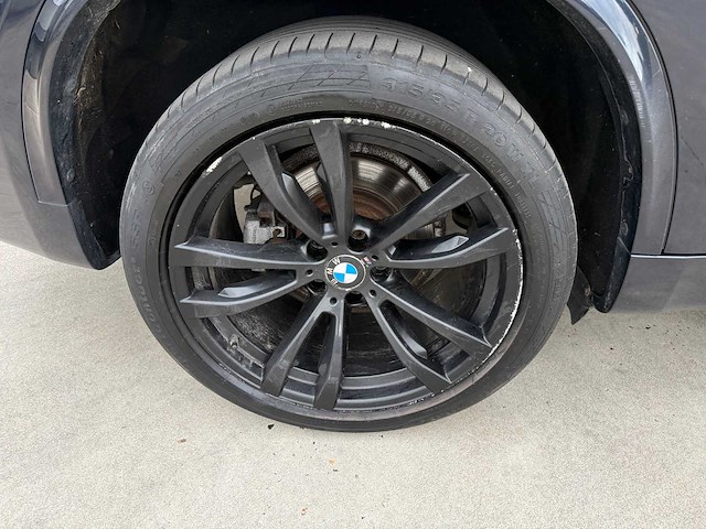Bmw - 2017 - x5 - xdrive40e iperformance - personenauto - afbeelding 11 van  26