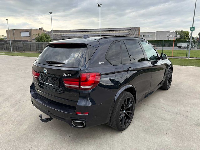 Bmw - 2017 - x5 - xdrive40e iperformance - personenauto - afbeelding 26 van  26
