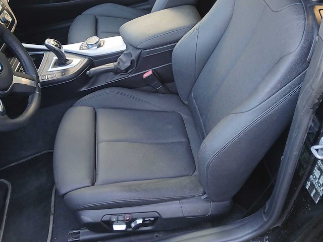 Bmw - 2018 - 240i m sport - afbeelding 3 van  19
