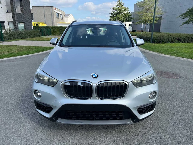Bmw - 2018 - x1 - sdrive18d - personenauto - afbeelding 5 van  31