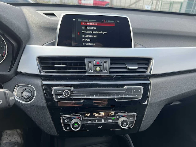 Bmw - 2018 - x1 - sdrive18d - personenauto - afbeelding 14 van  31