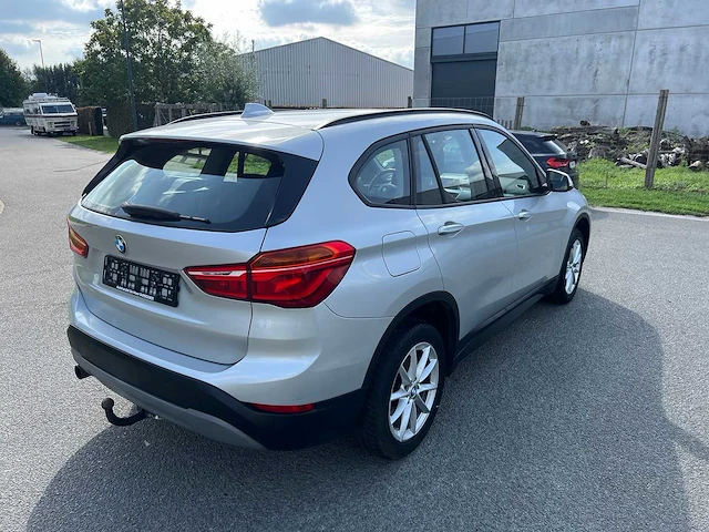 Bmw - 2018 - x1 - sdrive18d - personenauto - afbeelding 20 van  31