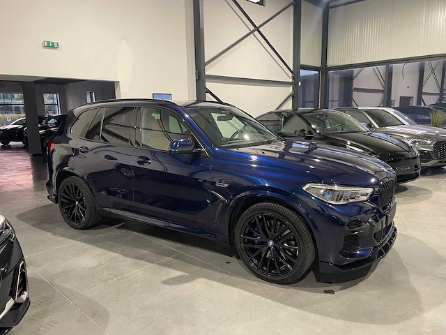 Bmw - 2022 - x5 - xdrive 45e - personenauto - afbeelding 20 van  25