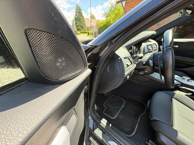 Bmw - 240i m sport - 2018 - afbeelding 27 van  34