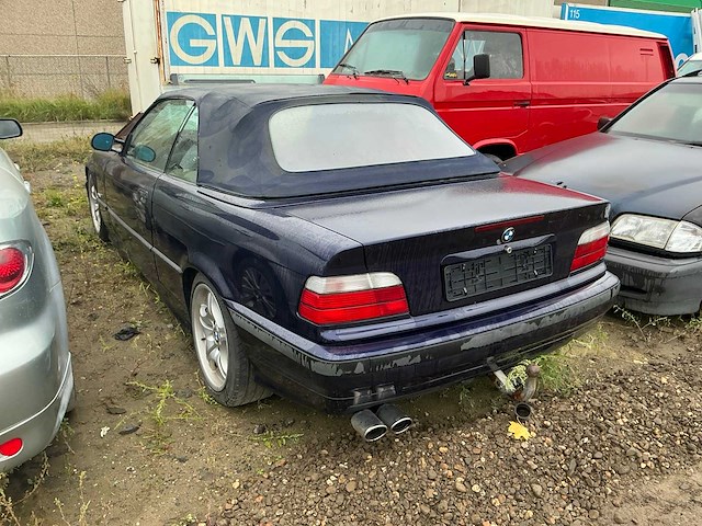 Bmw - 318 - car - 25-08-1997 - afbeelding 7 van  10