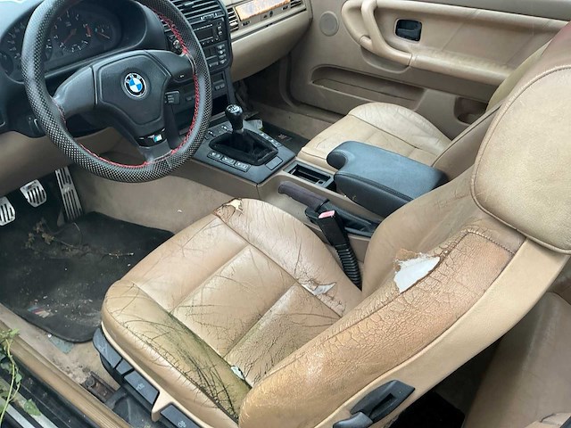 Bmw - 318 - car - 25-08-1997 - afbeelding 9 van  10