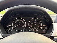 Bmw - 318d - personenauto - afbeelding 9 van  23