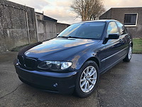 Bmw - 318i - 346l - car - 2002 - afbeelding 1 van  18