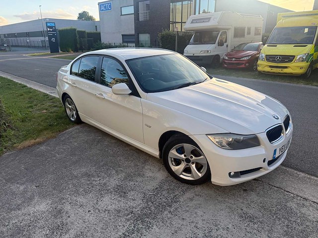 Bmw - 320 d - personenauto - afbeelding 6 van  10