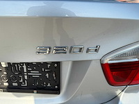 Bmw - 320d - car - 2006 - afbeelding 4 van  35