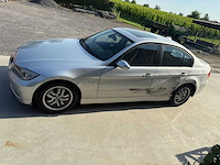 Bmw - 320d - car - 2006 - afbeelding 31 van  35