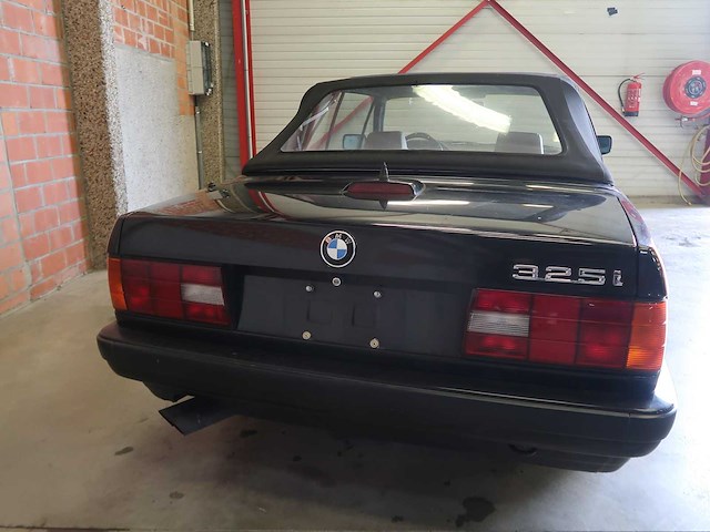 Bmw - 325i - cabriolet - classic cars >15 - afbeelding 2 van  43