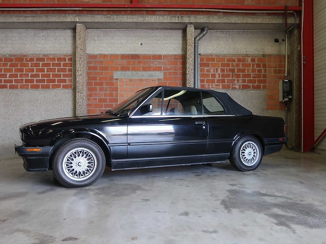 Bmw - 325i - cabriolet - classic cars >15 - afbeelding 1 van  43