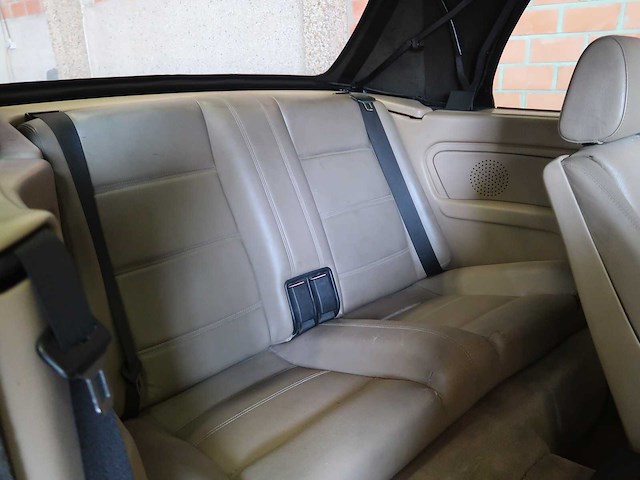 Bmw - 325i - cabriolet - classic cars >15 - afbeelding 19 van  43