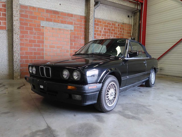 Bmw - 325i - cabriolet - classic cars >15 - afbeelding 14 van  43