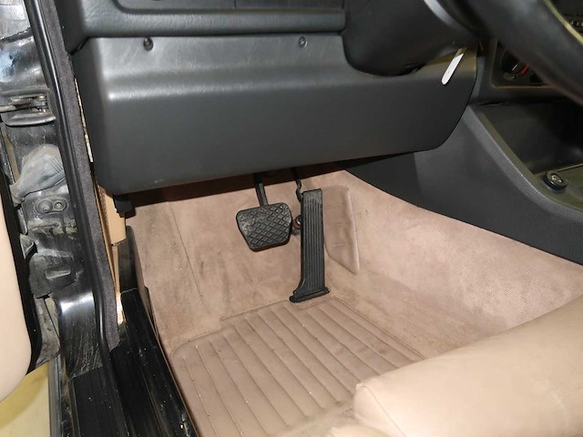 Bmw - 325i - cabriolet - classic cars >15 - afbeelding 23 van  43