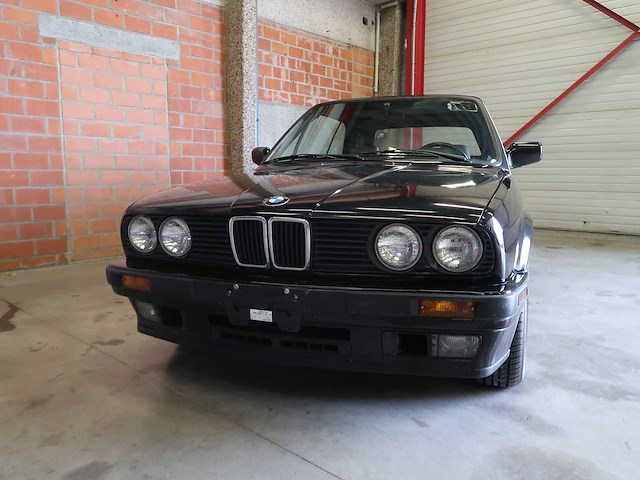 Bmw - 325i - cabriolet - classic cars >15 - afbeelding 21 van  43