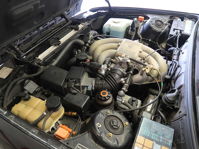 Bmw - 325i - cabriolet - classic cars >15 - afbeelding 30 van  43