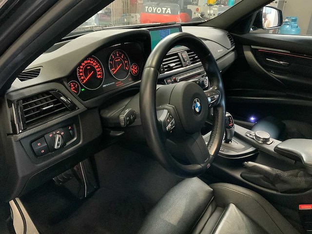 Bmw - 330d - f30 lci - car - 2016 - afbeelding 5 van  22