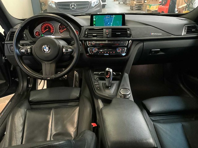 Bmw - 330d - f30 lci - car - 2016 - afbeelding 6 van  22
