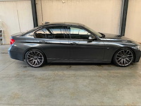Bmw - 330d - f30 lci - car - 2016 - afbeelding 19 van  22
