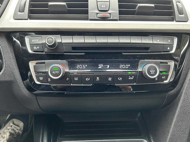 Bmw - 420d - car - 2017 - afbeelding 6 van  16