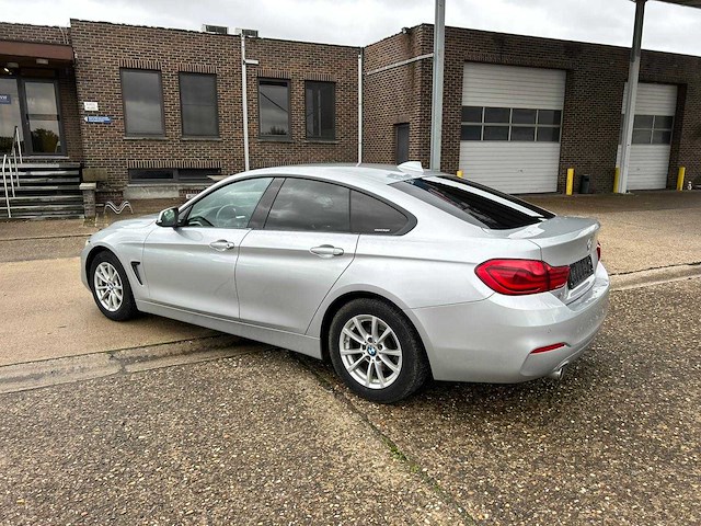 Bmw - 420d - car - 2017 - afbeelding 10 van  16