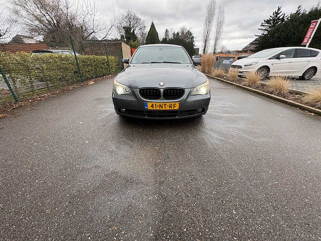 Bmw - 5-serie - 525i executive - car - 2004 - afbeelding 11 van  16