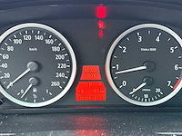 Bmw - 5-serie - 525i executive - car - 2004 - afbeelding 13 van  23