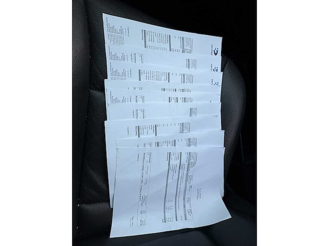 Bmw - 5-serie - 525i executive - car - 2004 - afbeelding 15 van  23