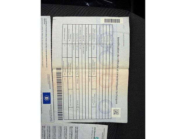 Bmw - 520i - 6 cilinder - benzine - personenauto - afbeelding 11 van  20